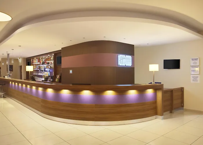 Trip to College Premier Inn Hamburg City Alster