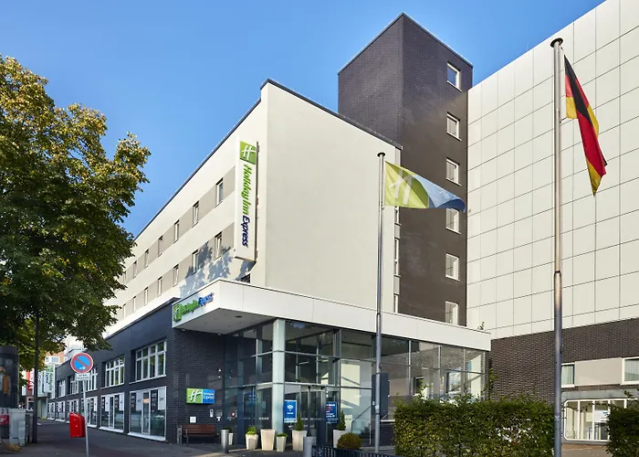 Trip to College Premier Inn Hamburg City Alster