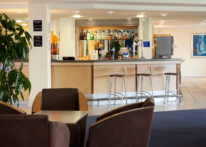 Beach Hotels Holiday Inn Express Cardiff Airport, An Ihg