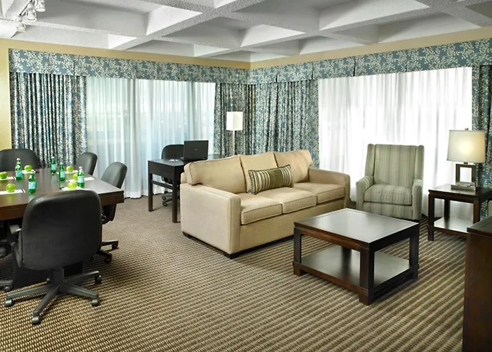 Wyndham Edmonton And Conference Centre