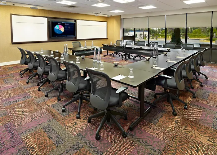 Wyndham Edmonton And Conference Centre