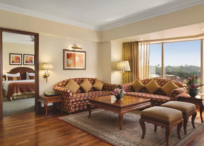 Ramada Plaza By Wyndham Palm Grove