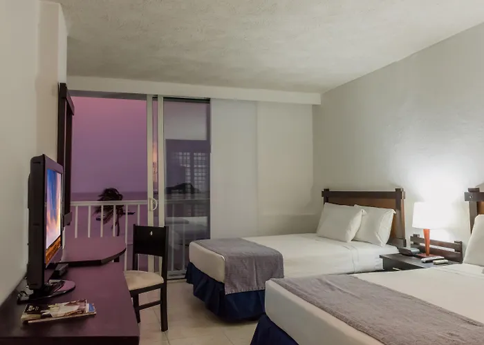 4 sterren hotel: Tamaca Beach Resort