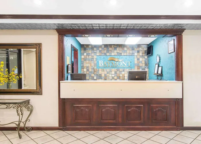 Cheap hotels Baymont By Wyndham Jonesboro