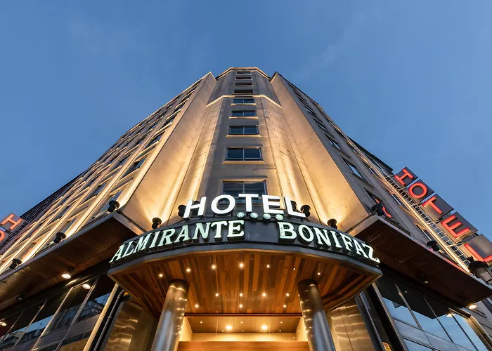 Hotel de lujo: Crisol Almirante Bonifaz