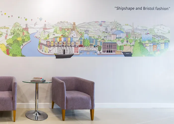 Saco Bristol - Broad Quay