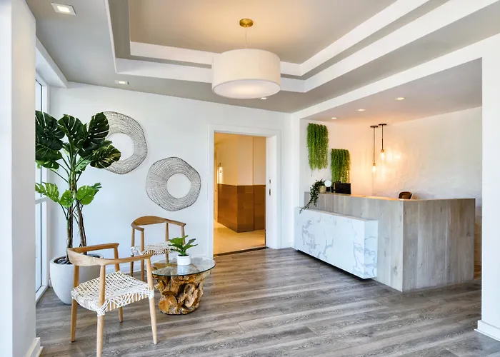 Ping Pong hotel: Bentley Hotel South Beach