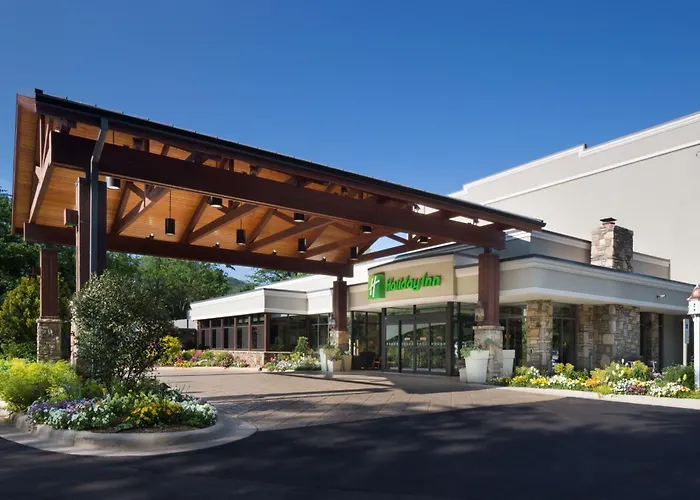 Resort: Holiday Inn Asheville East-Blue Ridge Pkwy By Ihg