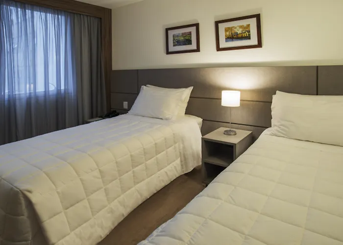 Hotel de praia: Hotel Laghetto Moinhos