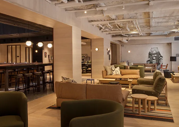 Hotel com tênis: Moxy Nyc Times Square