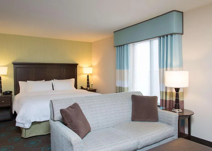 Hampton Inn & Suites Kokomo