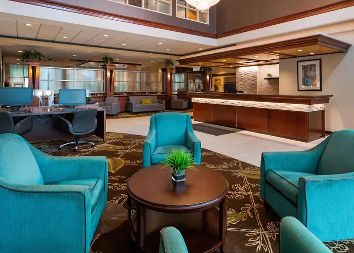 Best Western Plus The Arden Park Hotel