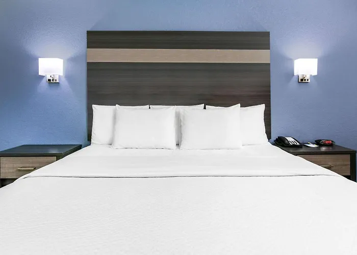 Days Inn By Wyndham Near Downtown University
