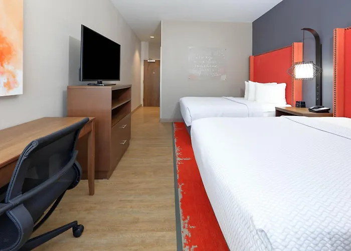 La Quinta Inn & Suites By Wyndham Lakeway