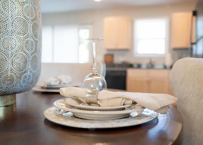 Kannapolis Elegant Townhouse - Pet Friendly