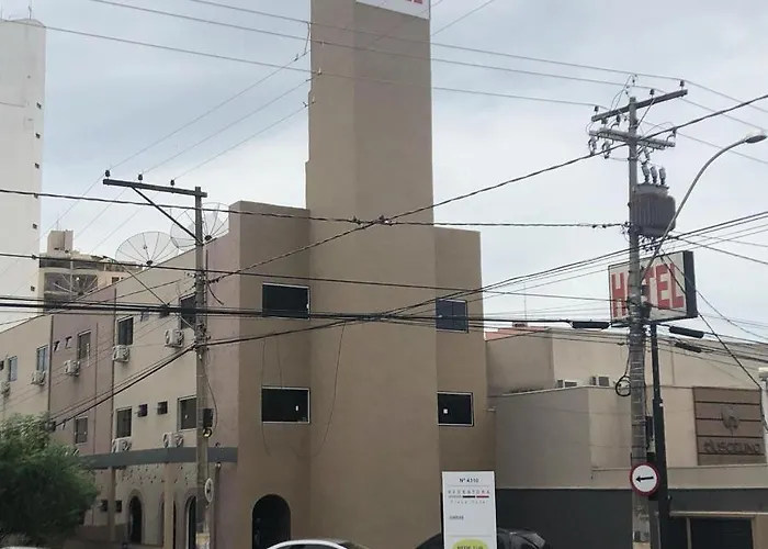 Redentora Plaza