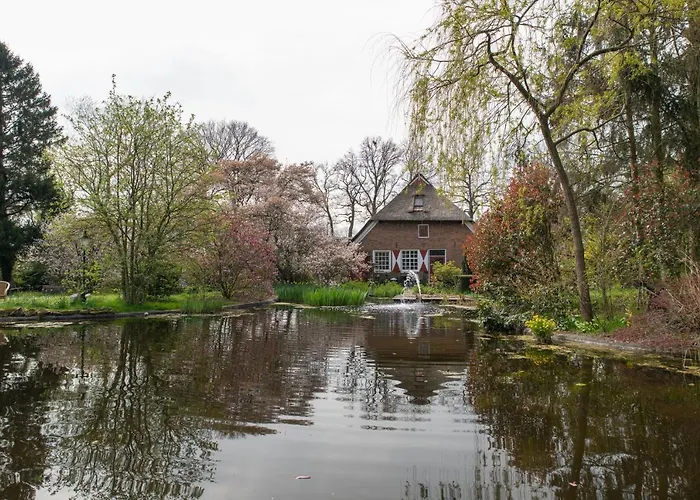 Geheime Tuin - Boshuis
