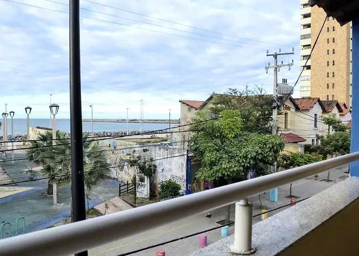 Iracema Praia Flats