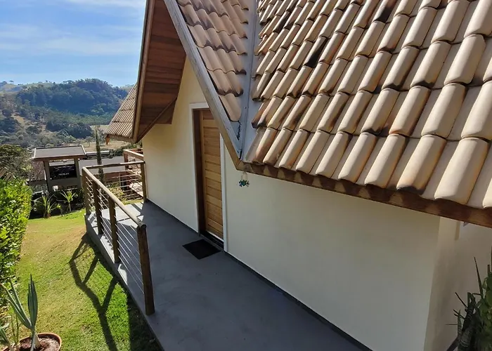 Vila: Chale Vale Encantado