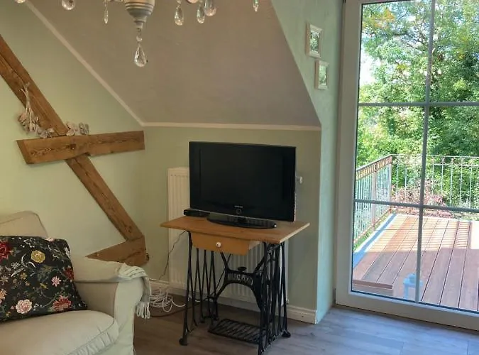 Neue Ferienwohnung im alten Forsthaus