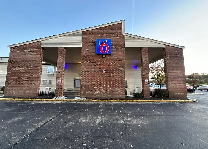 Beach Hotels Motel 6-Greensboro, Nc - Airport