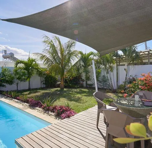 Villa Primera 3 Bedroom Bungalow With Private Pool Grand Bay