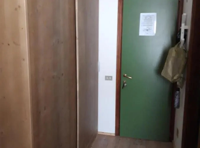 La Tana Del Lupo
