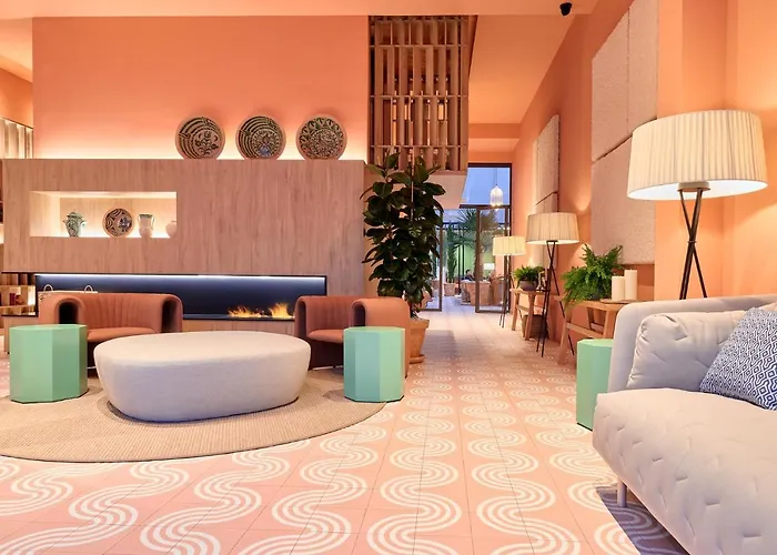 Family Hotel: Boutique Hotel Luna Granada Centro