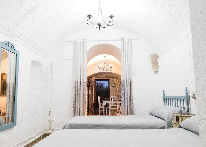 Hotel cerca del colegio: Casa Cueva Picoesquina