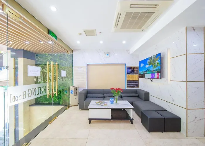 Ha Nhung Hotel Nha Trang