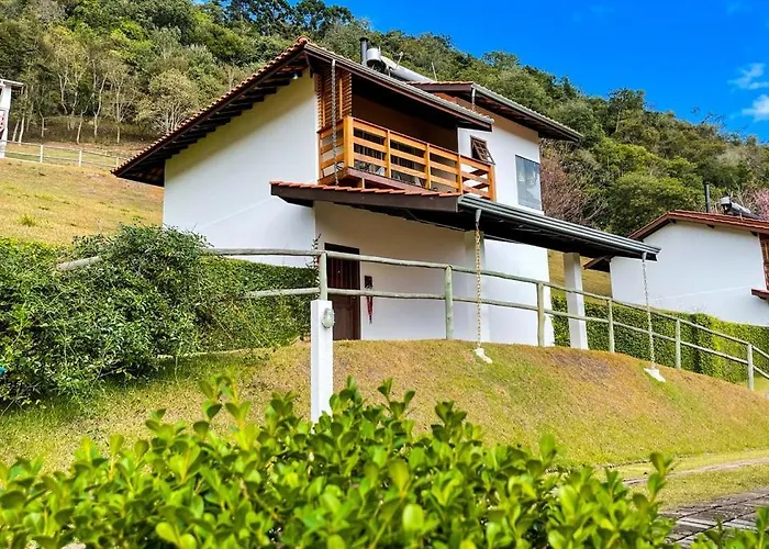 Hotel com tênis: Pousada Colina das Andorinhas