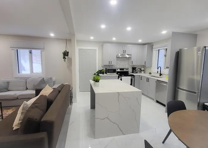 Jstlikehome - Serenity Suites & Guesthouse