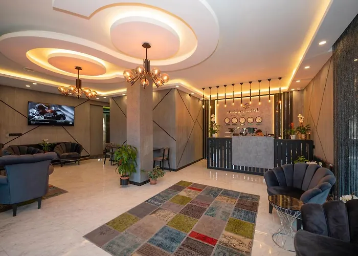 Hotel 5 Estrellas Comfort Point