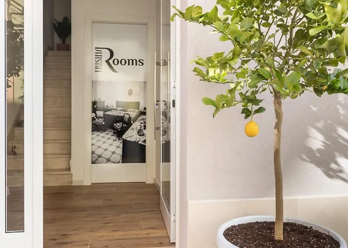Trisina Rooms