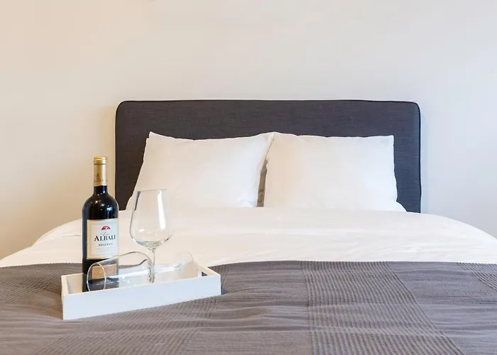 New Modern Loft Apartment View Walk City Centre 20D