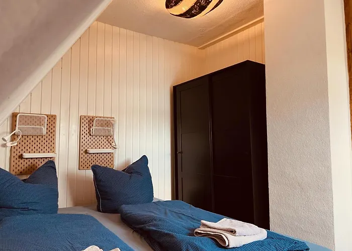 Haus am See mit Steg, Boot, Kamin und Sauna - Mecklenburgische Seenplatte