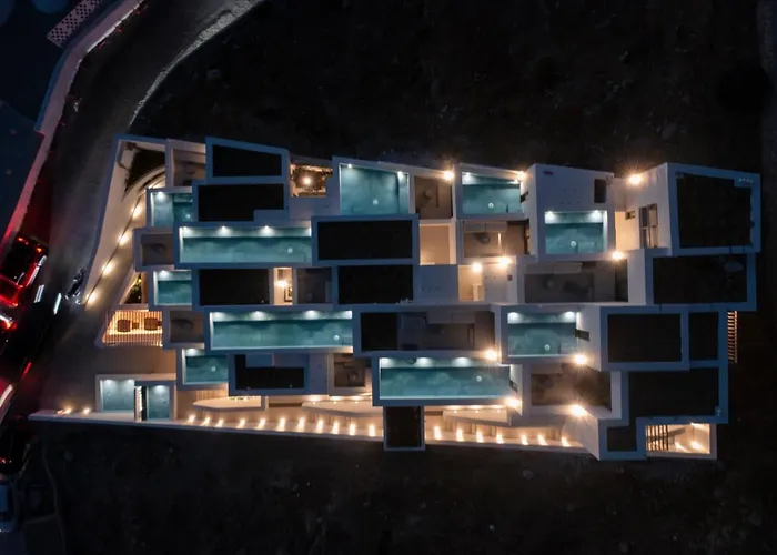 Spa Hotel: Cubic Mykonos Seafront Design Suites