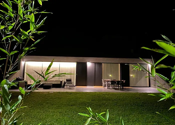 La Casa De Hierba - Casa De Campo De Diseño Con Jardín Y Wifi Cerca De Las Playas De