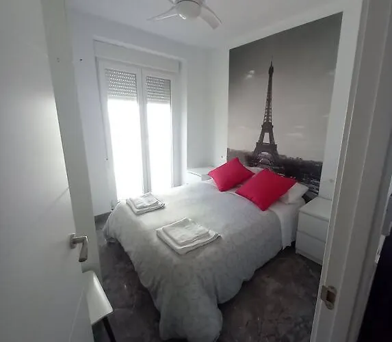 Apartamento cerca del puerto y del paseo