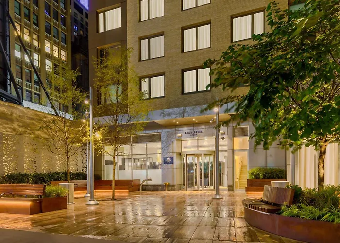 Doubletree By Hilton New York Times Square South
