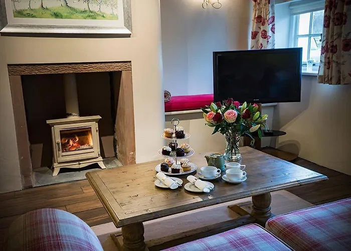 Porch Cottage, A Luxurious Characterful Cottage Within Walking Distance Of Keswick Town Centre