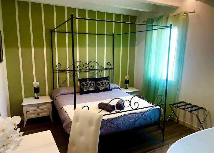 Albergo centrale: Star Soave Rooms - Locazione Turistica