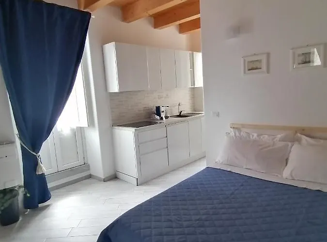 Domus Plano De Laczarulo Acciaroli