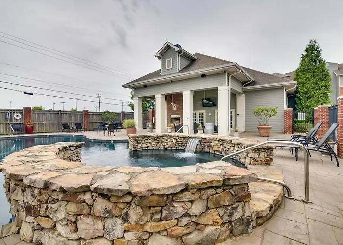 Tuscaloosa Condo Rental Near Bryant-Denny Stadium