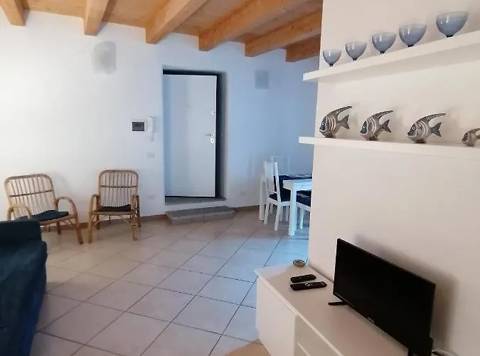 Domus Plano De Laczarulo Acciaroli