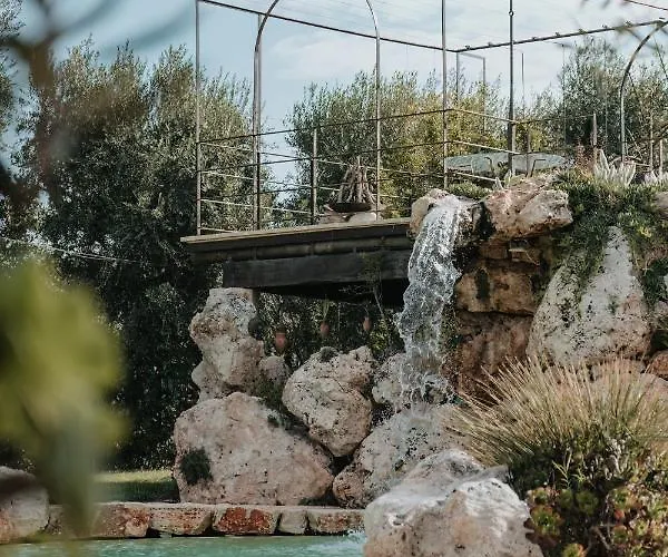 La villa: Masseria Le Lamie