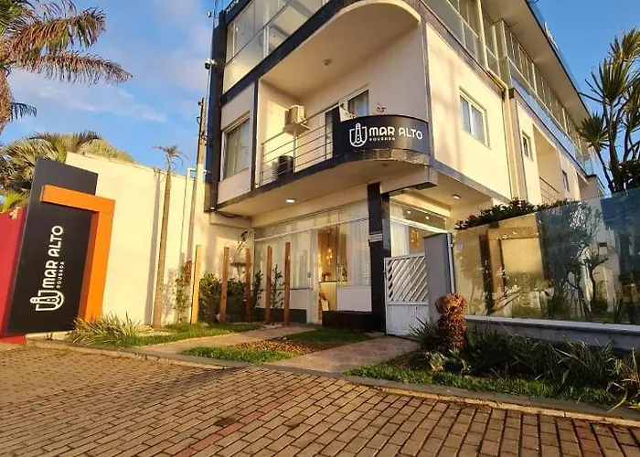 Pousada Mar Alto