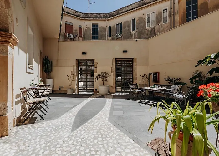 Kyanos Residence