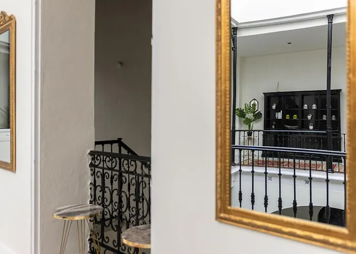 Alquiler de vacaciones: Casa Palacio Rufina&Jardines