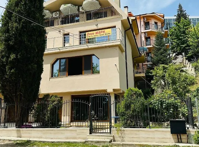 Villa Mari Guest Rooms